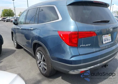 2017 Honda Pilot Elite z USA, uszkodzony, nr VIN 5FNYF6H01HB061427